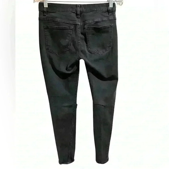 Free People Black Distressed Skinny Jeans Cotton Blend - Picture 3 of 9